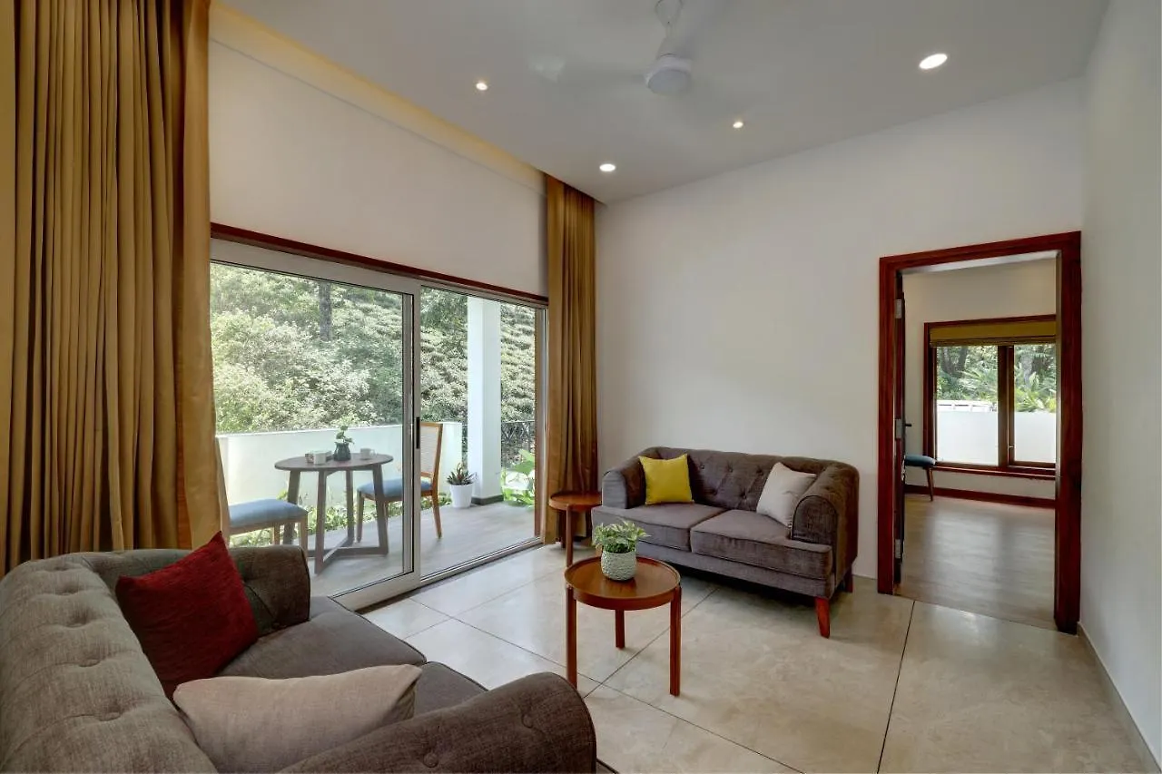 אידוקי Pakoid Cottages הודו